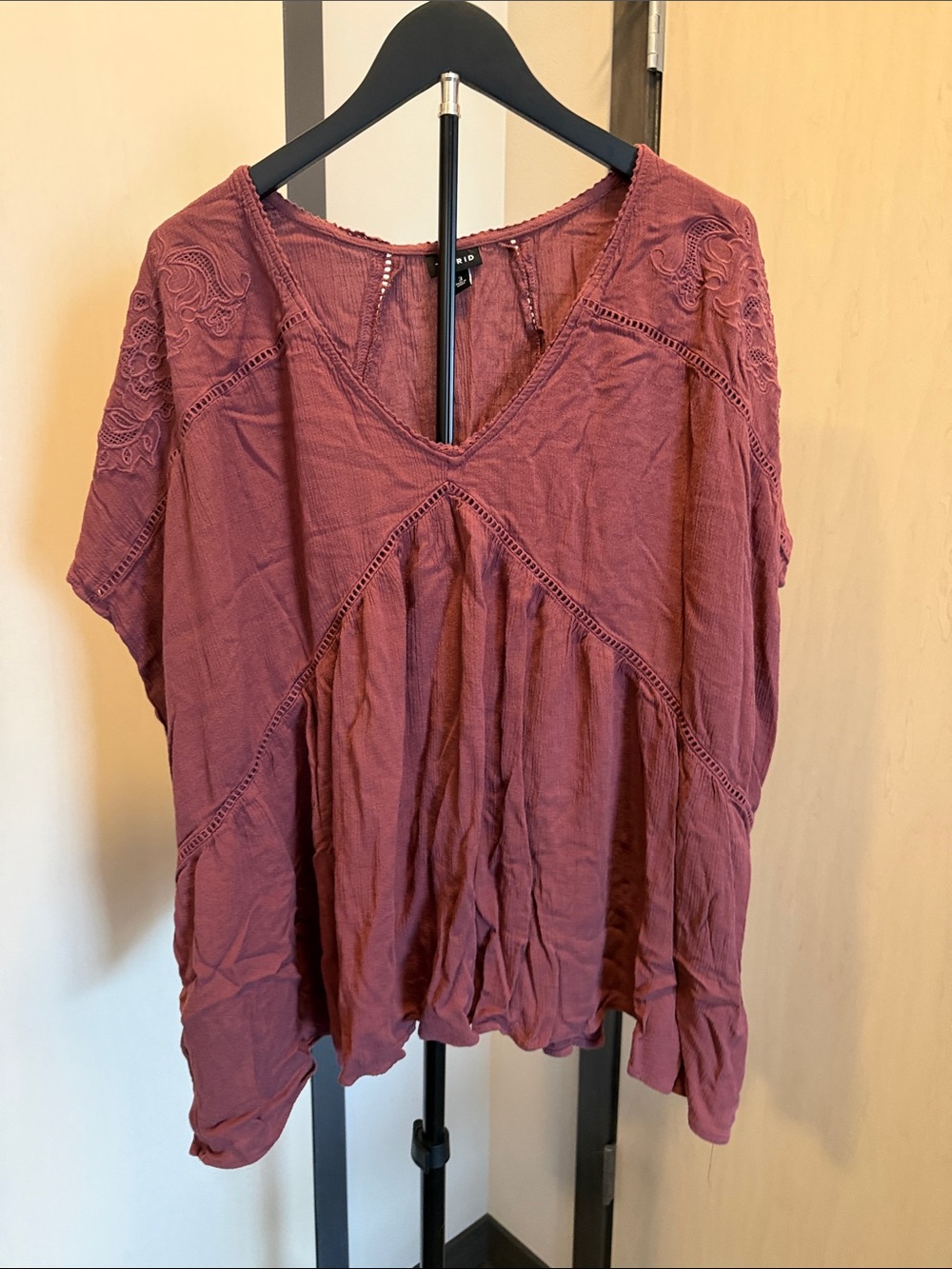 torrid Embroidered V-Neck Boho Tunic in Dusty Rose